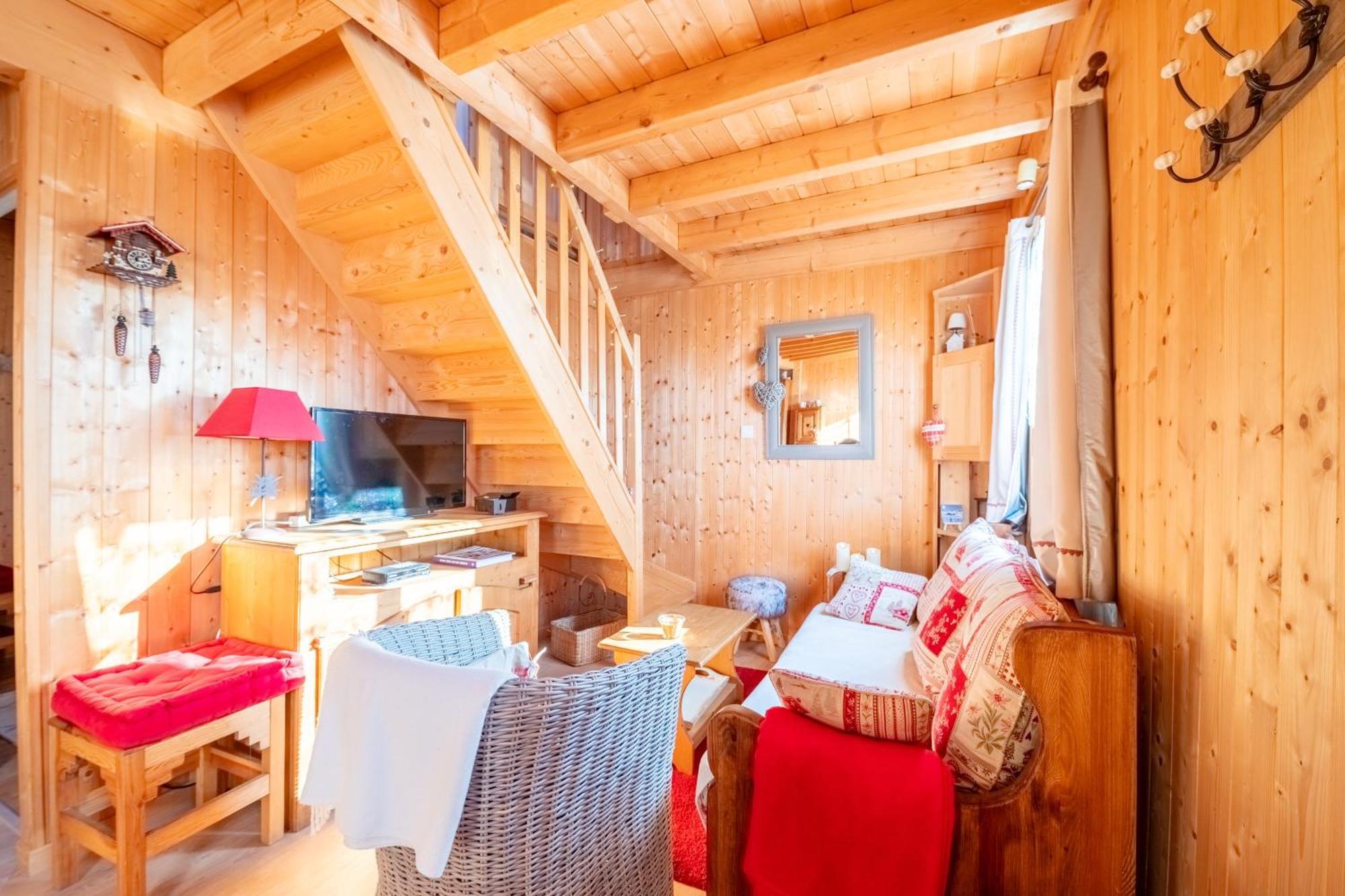 Chalet L'Embellie - Chalet Avec Piscine Partagee Saint-Laurent-en-Grandvaux Extérieur photo